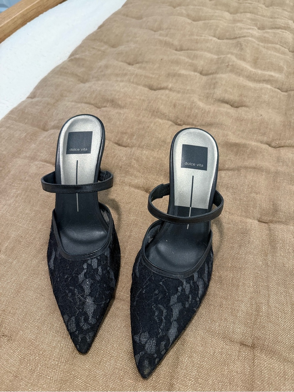 Dolce Vita Black Lace Pointed Toe Mule Heels Women’s